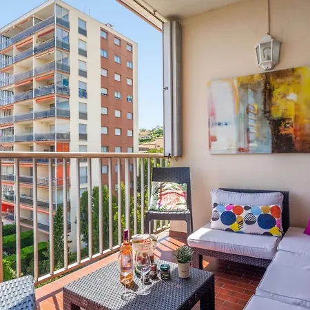 Apartment Nice Flat With Sea View Terrace And Pool In Sainte-maxime - Welkeys